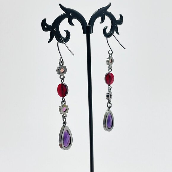 CHAPS Dangle Earrings Purple Teardrop Faceted Beads Gunmetal Tone Boho Glam - Picture 7 of 9